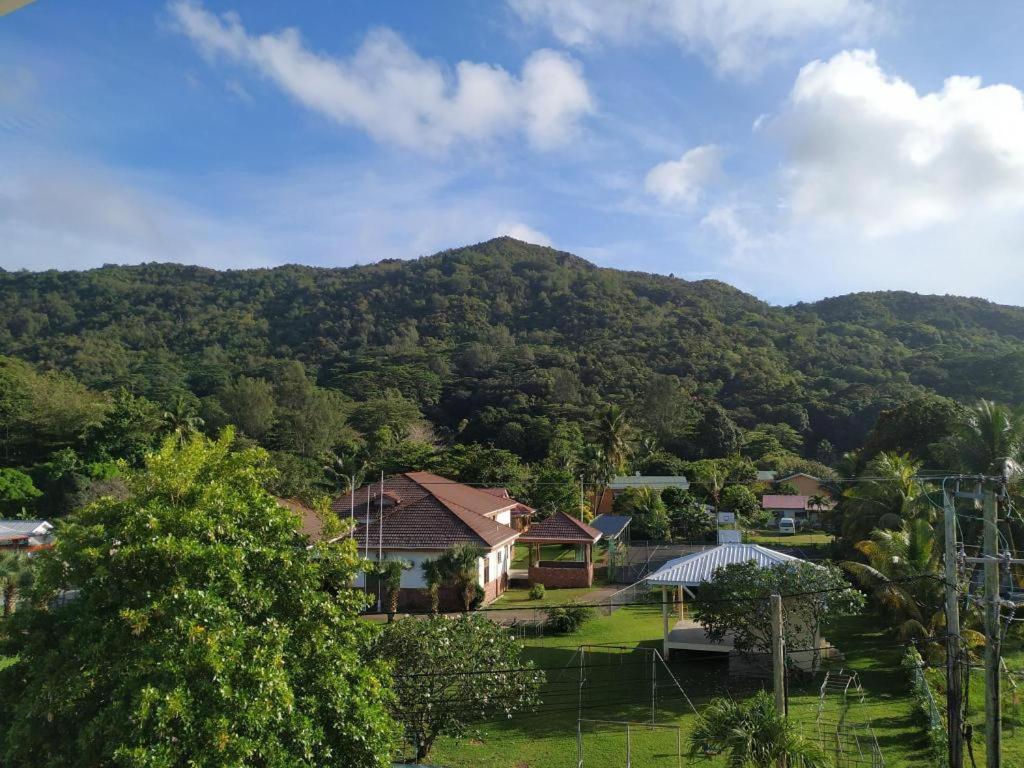 Hotel Diamond Plaza Grand Anse  Esterno foto